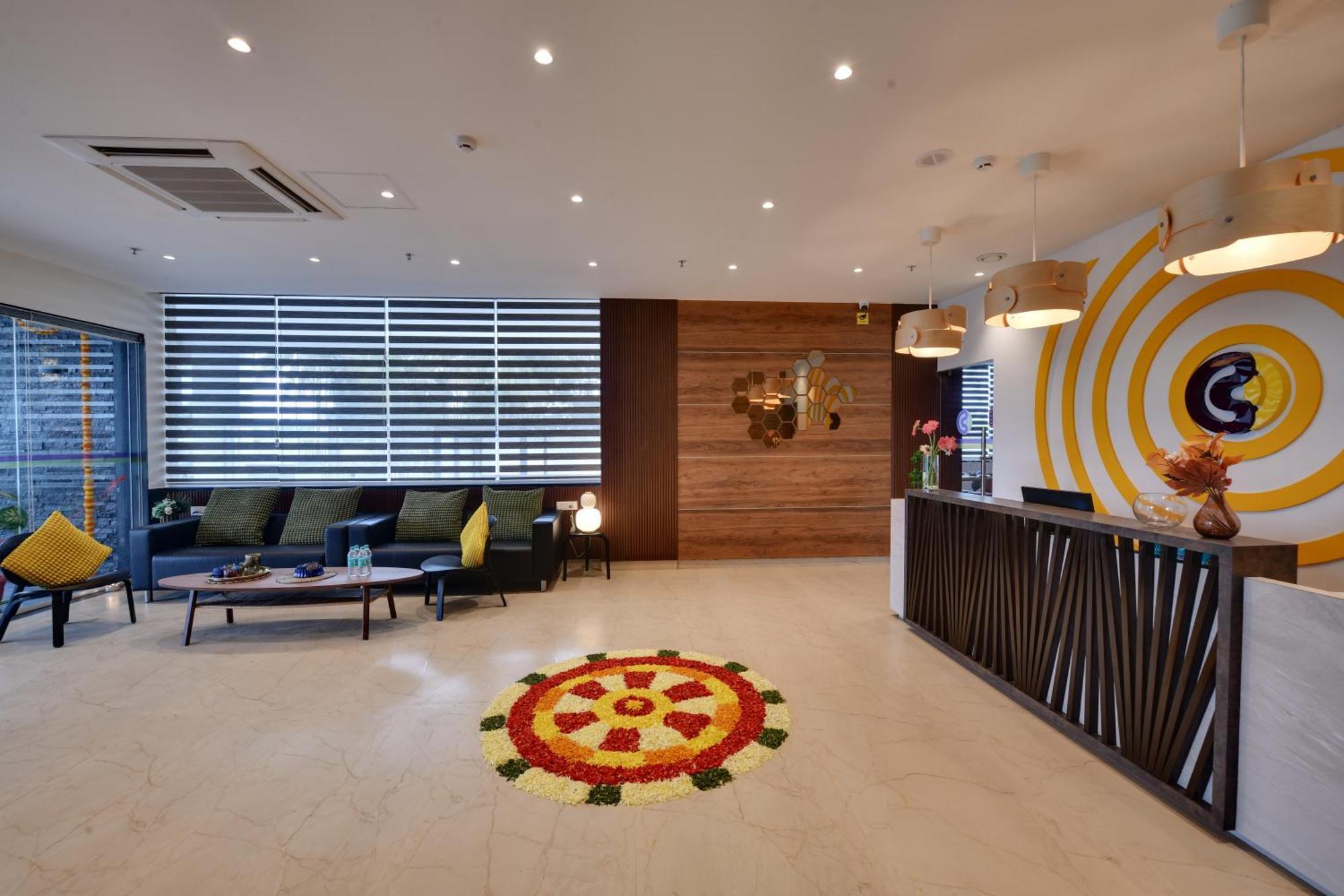 Click Hotel Vista-International Airport Dod Jala Εξωτερικό φωτογραφία